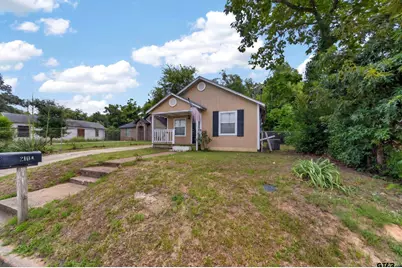 2104 W Robbins, Tyler, TX 75702 - Photo 2