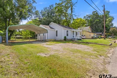 210 Cooper, Lindale, TX 75771 - Photo 22