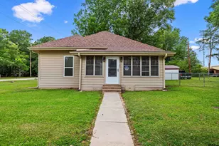 401 Central, Quitman, TX 75783 - Photo 1