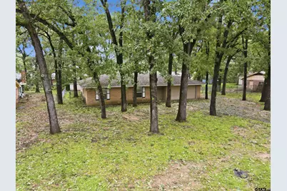 135 46th St SW, Paris, TX 75460 - Photo 32