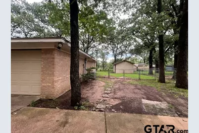 135 46th St SW, Paris, TX 75460 - Photo 8
