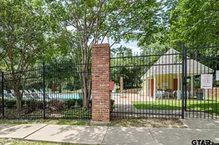3934 Hanover Pl, Tyler, TX 75701 - Photo 32