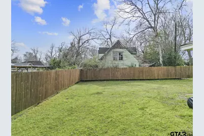 300 Cedar Street, Crockett, TX 75835 - Photo 24