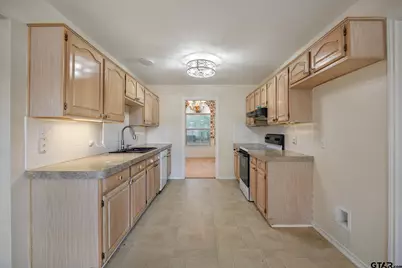 9300 Tipperary, Tyler, TX 75703 - Photo 10