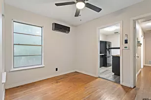 921 W Ellis Dr, Tyler, TX 75701 - Photo 8