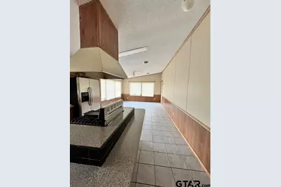 20831 County Road 2138, Troup, TX 75789 - Photo 6