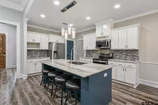 113 Stuart St, Arp, TX 75750 - Photo 4