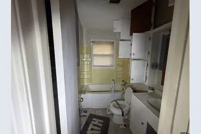 1017 Deaton St, Jacksonville, TX 75766 - Photo 6