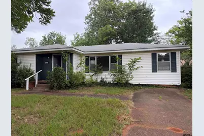 1017 Deaton St, Jacksonville, TX 75766 - Photo 2