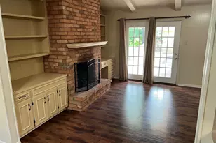 1918 Courtney Dr, Tyler, TX 75701 - Photo 6