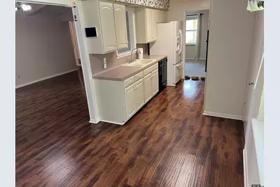 1918 Courtney Drive, Tyler, TX 75701 - Photo 10