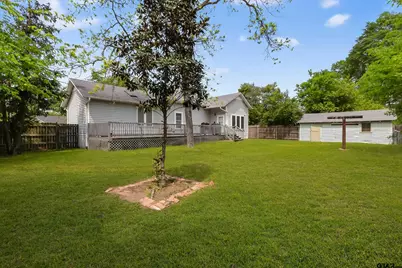 603 N Montgomery, Gilmer, TX 75644 - Photo 32