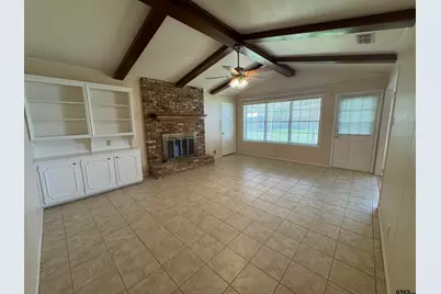 1311 Larkspur, Tyler, TX 75703 - Photo 4