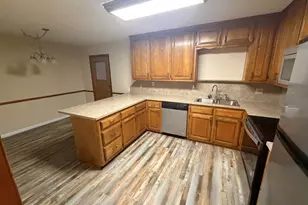 605B Horton St, Quitman, TX 75783 - Photo 8