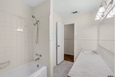 209 Meadowbrook, Overton, TX 75684 - Photo 18