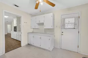 209 Meadowbrook, Overton, TX 75684 - Photo 20