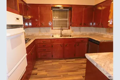 1610 N Wolford, Tyler, TX 75702 - Photo 6