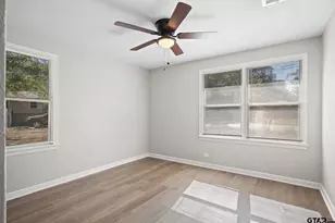 700 W Broadway St, Winnsboro, TX 75494 - Photo 16