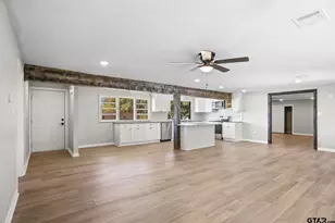 700 W Broadway St, Winnsboro, TX 75494 - Photo 4