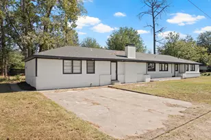 700 W Broadway St, Winnsboro, TX 75494 - Photo 2