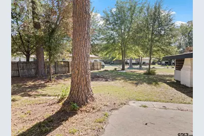 700 W Broadway Street, Winnsboro, TX 75494 - Photo 22