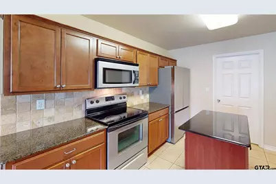 421 W Cumberland Rd #601, Tyler, TX 75703 - Photo 12