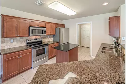 421 W Cumberland Rd #601, Tyler, TX 75703 - Photo 10
