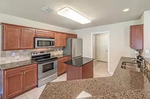 421 W Cumberland Rd, Tyler, TX 75703 - Photo 10