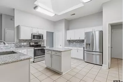 681 Frederick Cir., Flint, TX 75762 - Photo 10