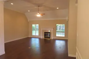 2908 Plymouth, Tyler, TX 75707 - Photo 2