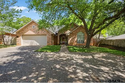 2824 Crestview Ave., Tyler, TX 75701 - Photo 2