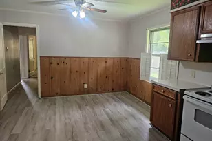1211 Webb, Henderson, TX 75654 - Photo 10