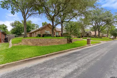 705 Cedar Creek, Tyler, TX 75703 - Photo 2