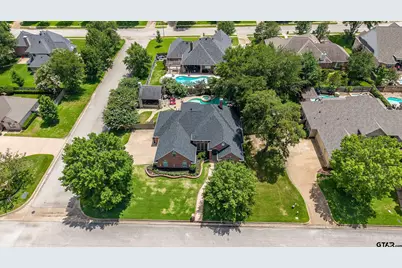 2102 Holly Creek Dr, Tyler, TX 75703 - Photo 40