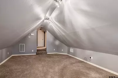 2102 Holly Creek Dr, Tyler, TX 75703 - Photo 38