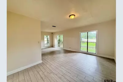 1120 Augusta, Tyler, TX 75701 - Photo 6