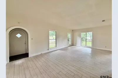 1120 Augusta, Tyler, TX 75701 - Photo 4