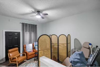 501 N Main, Lindale, TX 75771 - Photo 24