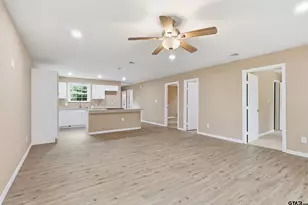 208 Lenox St, Pittsburg, TX 75686 - Photo 10