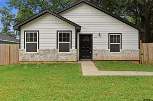 212 Lenox St, Pittsburg, TX 75686 - Photo 2
