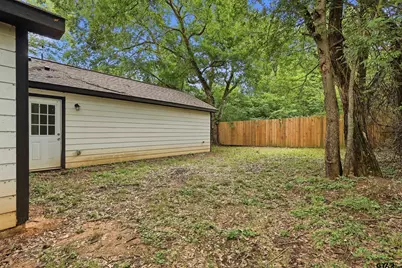 212 Lenox Street, Pittsburg, TX 75686 - Photo 8