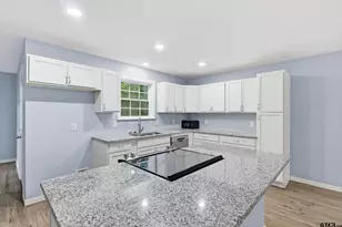 212 Lenox St, Pittsburg, TX 75686 - Photo 14