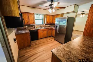 3127 Cr 222, Henderson, TX 75652 - Photo 12