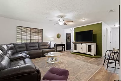 512 Carri Dr, Bullard, TX 75757 - Photo 4