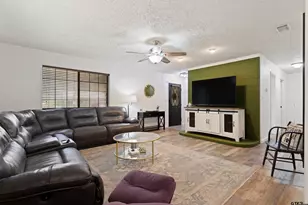 512 Carri Dr, Bullard, TX 75757 - Photo 4