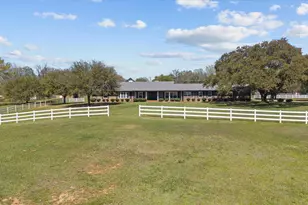 1248 Canada St, Jacksonville, TX 75766 - Photo 1