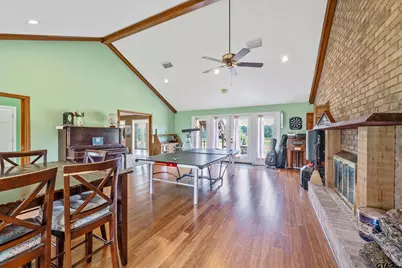 126 County Road 4212, Jacksonville, TX 75766 - Photo 4