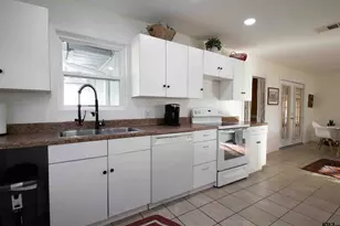 704 Callender Lake Dr, Murchison, TX 75778 - Photo 20
