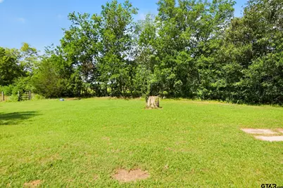 835 N Fairway, Fairfield, TX 75840 - Photo 32