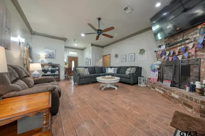 643 Winchester Drive, Chandler, TX 75758 - Photo 8